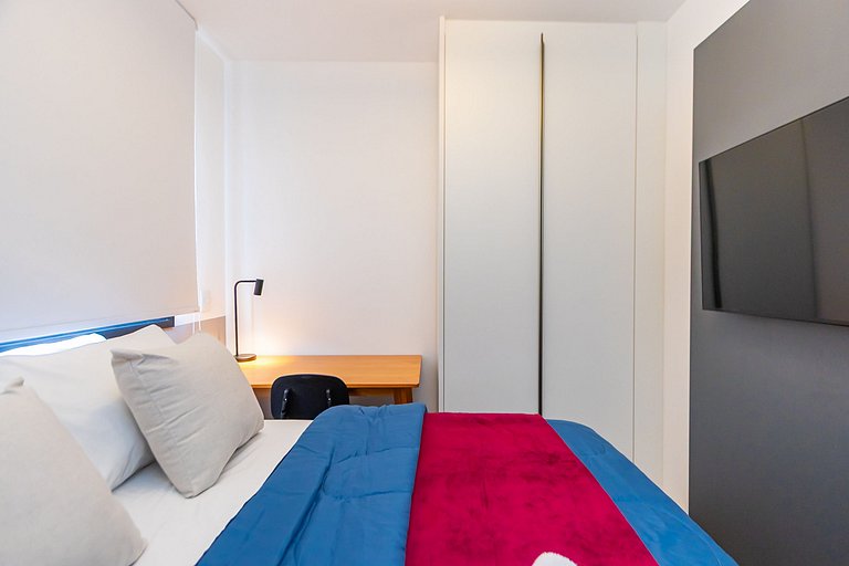 Apartamento de 2 Quartos com Garagem - IBI2309