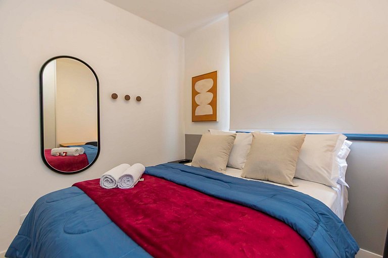 Apartamento de 2 Quartos com Garagem - IBI2309