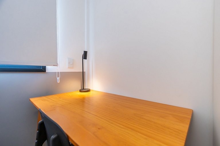 Apartamento de 2 Quartos com Garagem - IBI2309