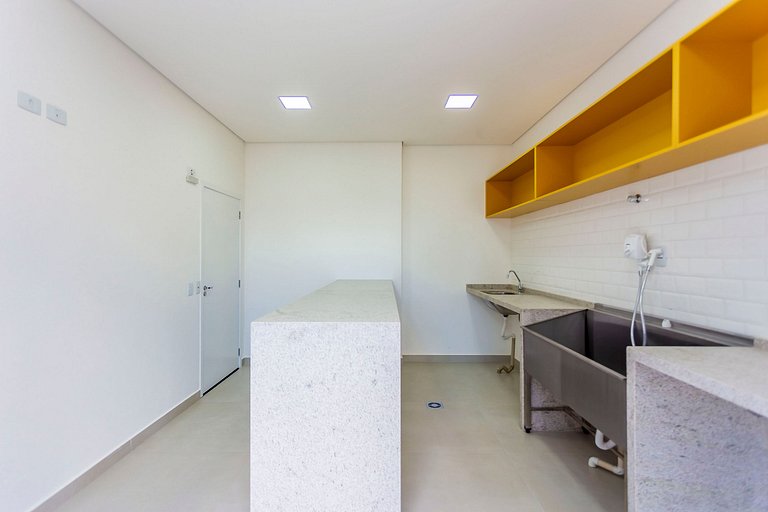 Apartamento de 2 Quartos com Garagem - IBI2309