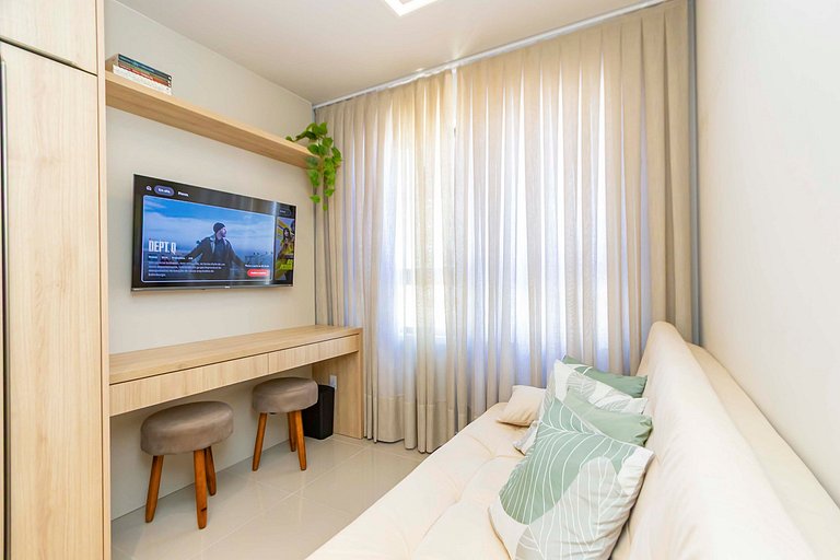 Apto de 1 Quarto Super Bem Localizado -MUV1813