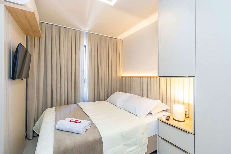 Apto de 1 Quarto Super Bem Localizado -MUV1813