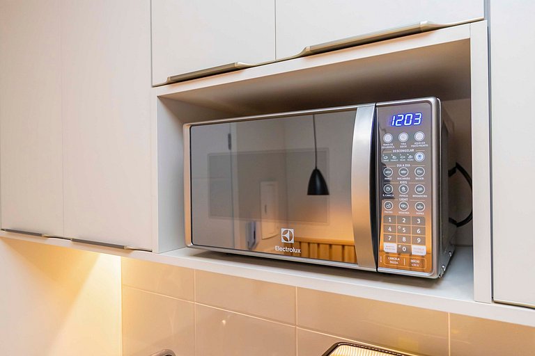 Apto de 1 Quarto Super Bem Localizado -MUV1813