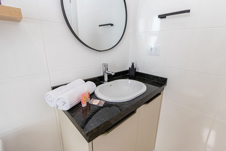 Apto de 1 Quarto Super Bem Localizado -MUV1813