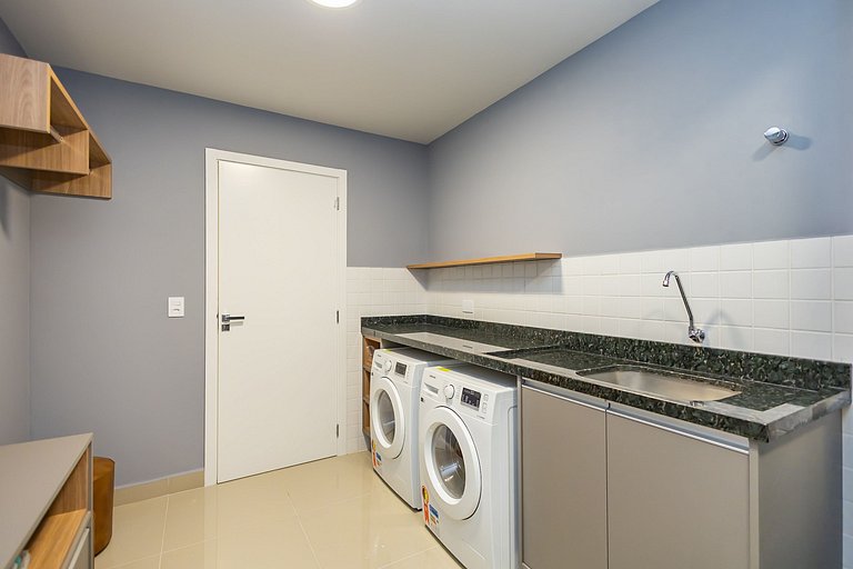 Apto de 1 Quarto Super Bem Localizado -MUV1813