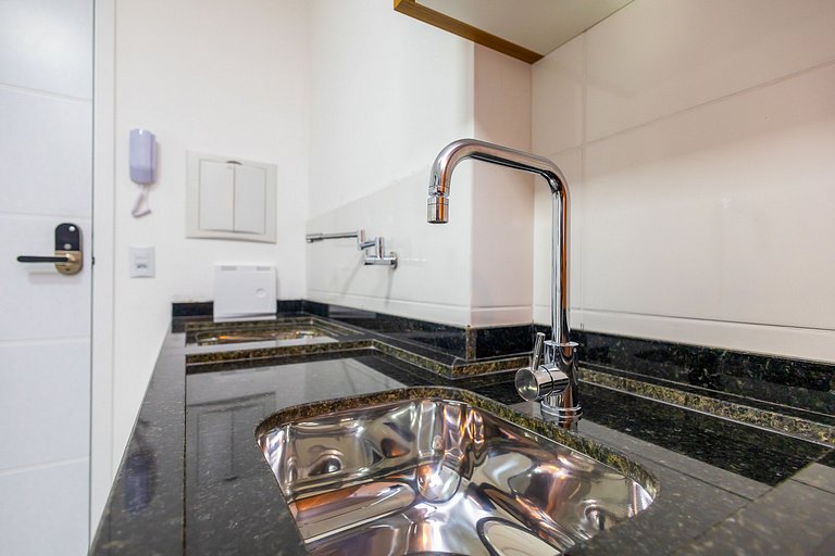 Apartamento de 1 Quarto no Perto de Tudo - FAI0410
