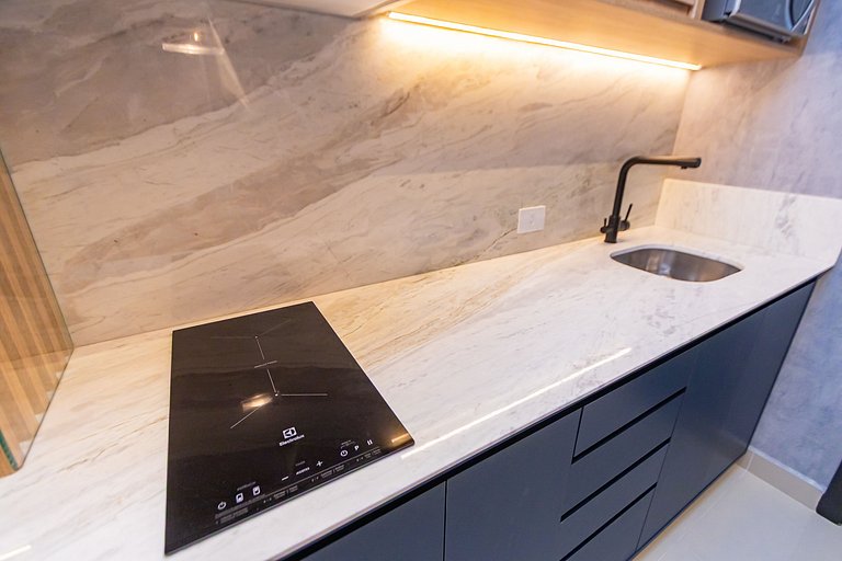 Apto de 1 Quarto Super Completo no Centro -MUV1508