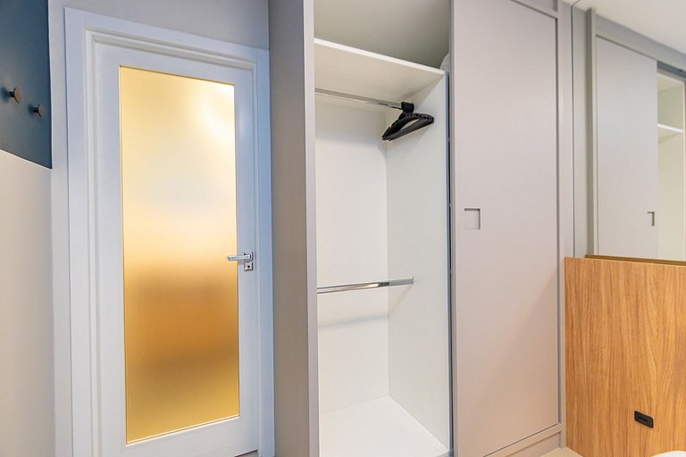 Apto de 1 Quarto Super Completo no Centro -MUV1508
