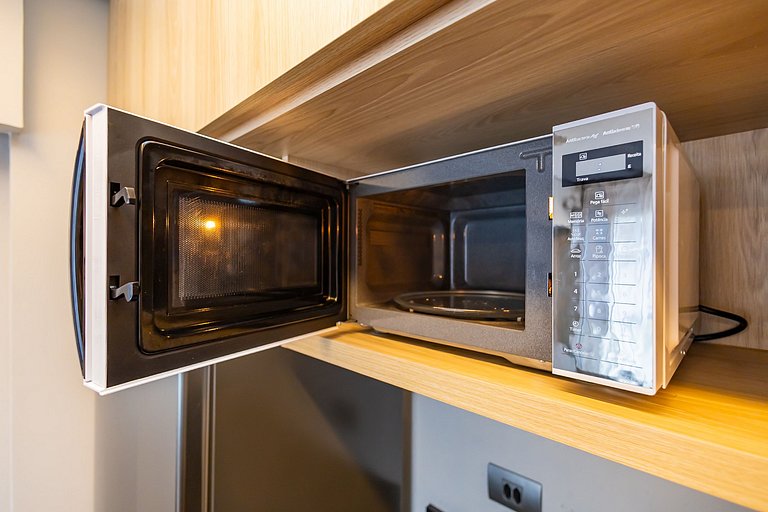 Apto de 2 Quartos c/ vaga no Água Verde - VBE1001