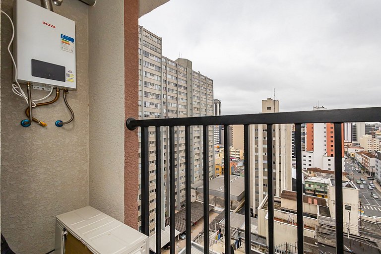 Studio Completo em condomínio com piscina -IBI1204
