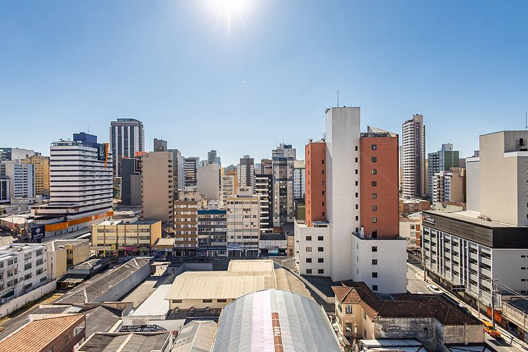 Apto Ensolarado de 1 quarto no Centro - CHA1003