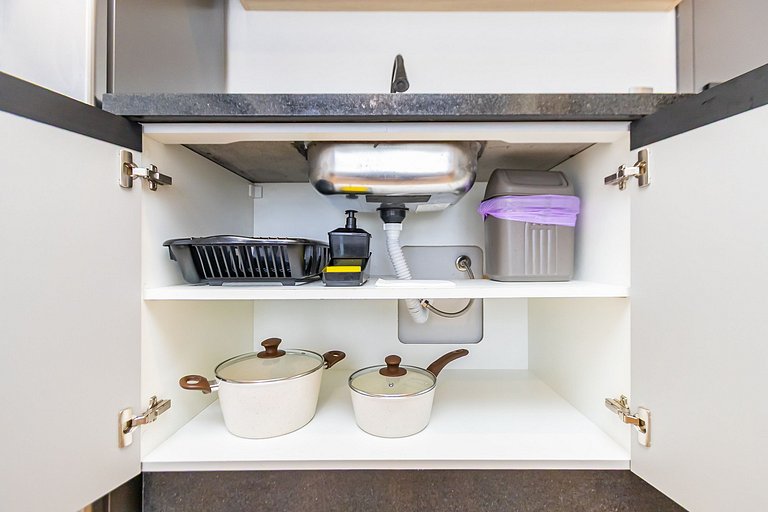 Apto de 2 Quartos c/ vaga no Água Verde - VBE1301