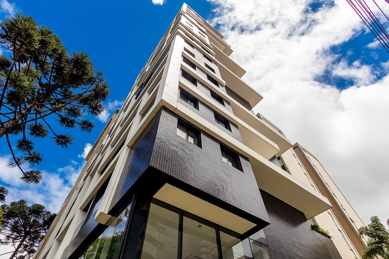 Apto de 2 Quartos c/ vaga no Água Verde - VBE1301