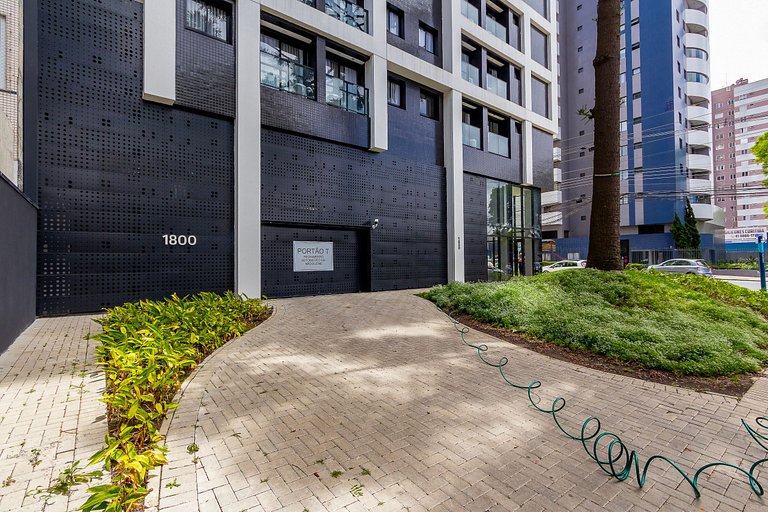 Apto de 2 Quartos c/ vaga no Água Verde - VBE1301