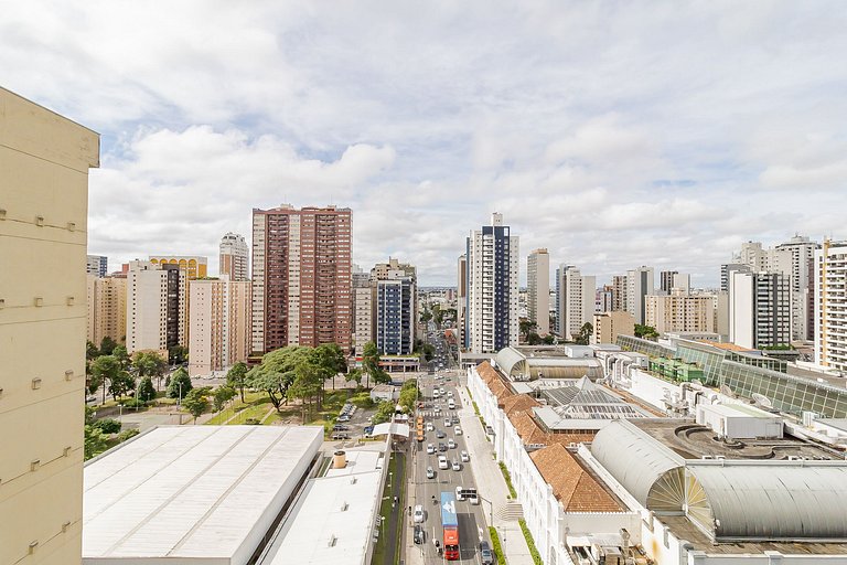 Studio Premium ao lado do Shop. Curitiba - BFR1206