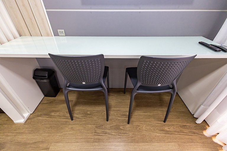 Studio Premium ao lado do Shop. Curitiba - BFR1206