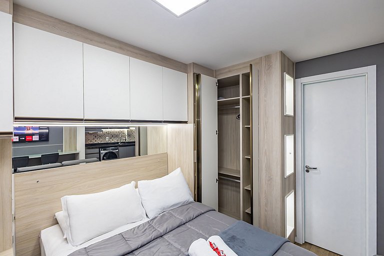 Studio Premium ao lado do Shop. Curitiba - BFR1206