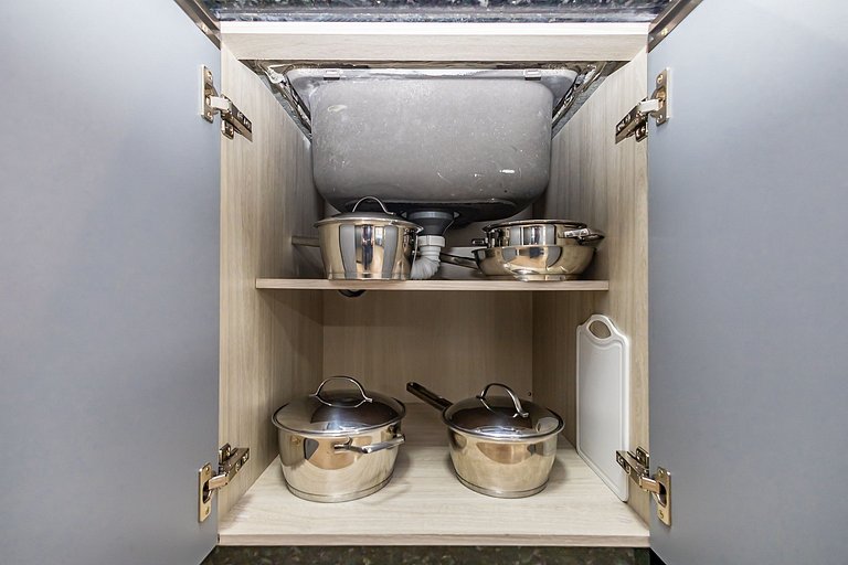 Studio Premium ao lado do Shop. Curitiba - BFR1206