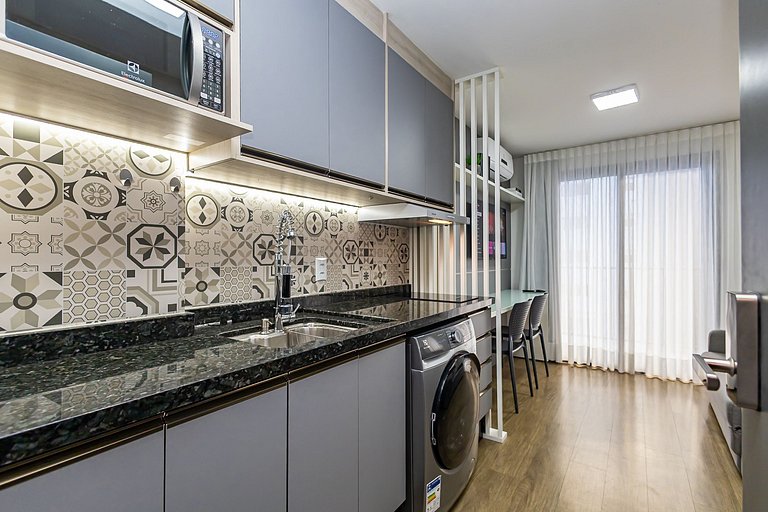 Studio Premium ao lado do Shop. Curitiba - BFR1206