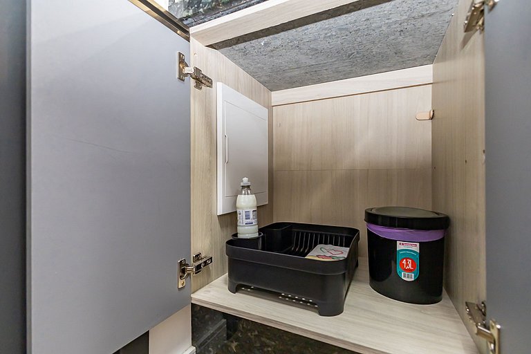 Studio Premium ao lado do Shop. Curitiba - BFR1206