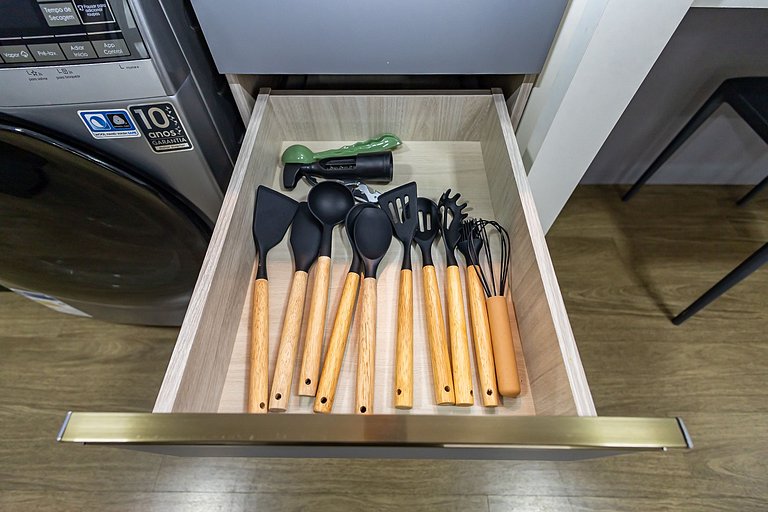 Studio Premium ao lado do Shop. Curitiba - BFR1206