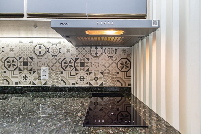 Studio Premium ao lado do Shop. Curitiba - BFR1206