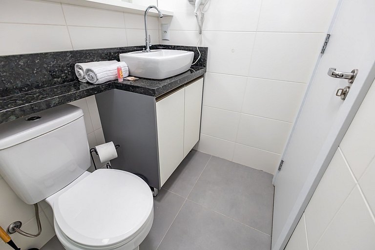 Studio Premium ao lado do Shop. Curitiba - BFR1206