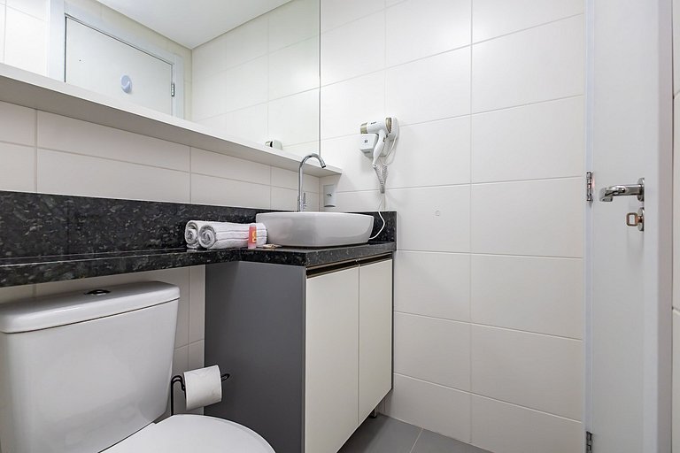 Studio Premium ao lado do Shop. Curitiba - BFR1206