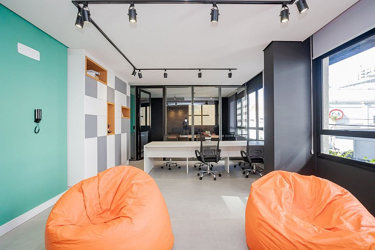 Studio Premium ao lado do Shop. Curitiba - BFR1206