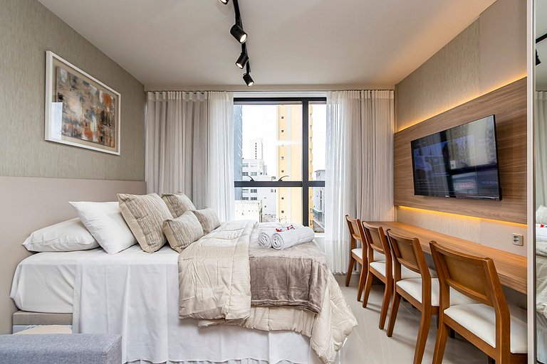 Studio Aconchegante com A/c em Ótima Região-MUV406