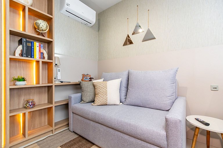Studio Aconchegante com A/c em Ótima Região-MUV406