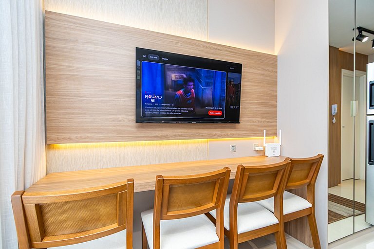 Studio Aconchegante com A/c em Ótima Região-MUV406