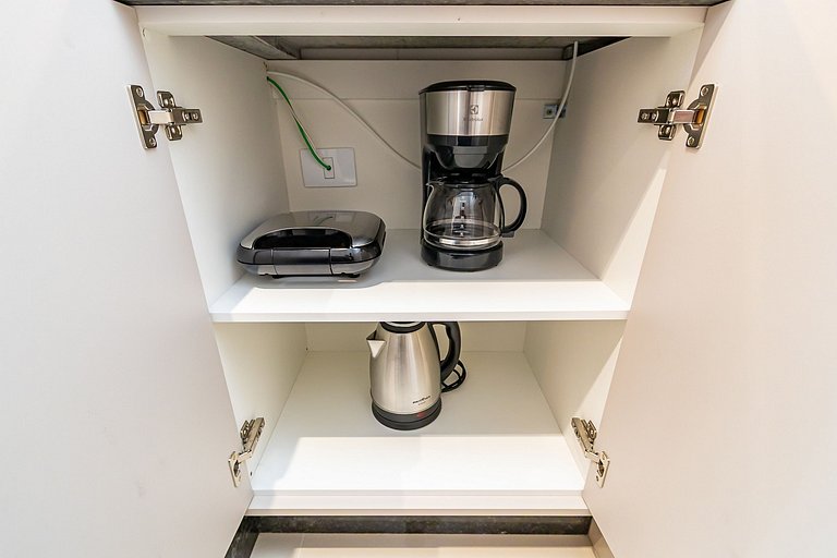 Studio Aconchegante com A/c em Ótima Região-MUV406