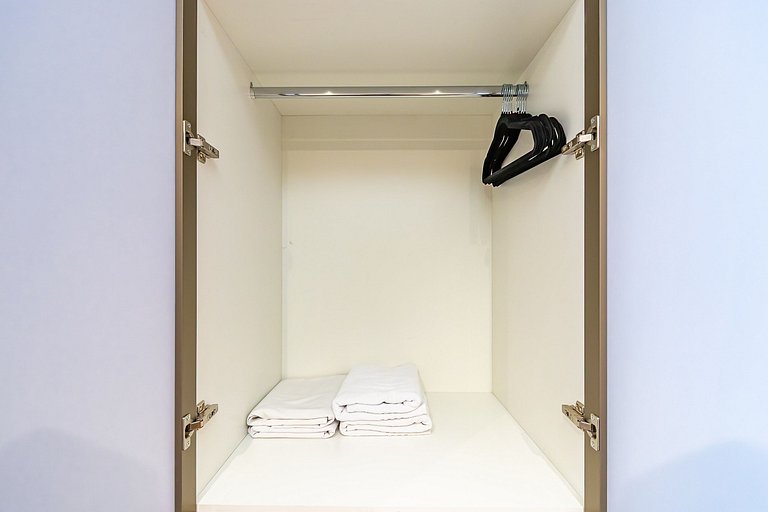 Studio Aconchegante com A/c em Ótima Região-MUV406