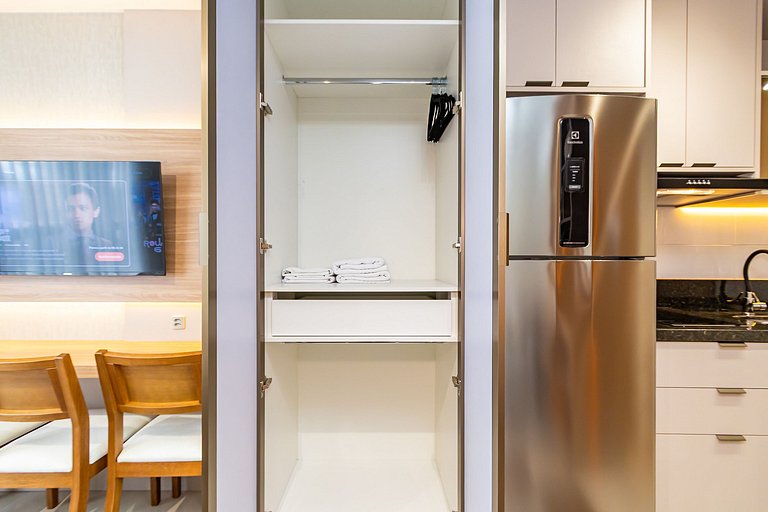 Studio Aconchegante com A/c em Ótima Região-MUV406