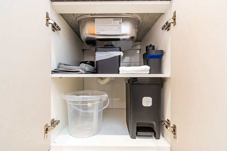 Studio Aconchegante com A/c em Ótima Região-MUV406