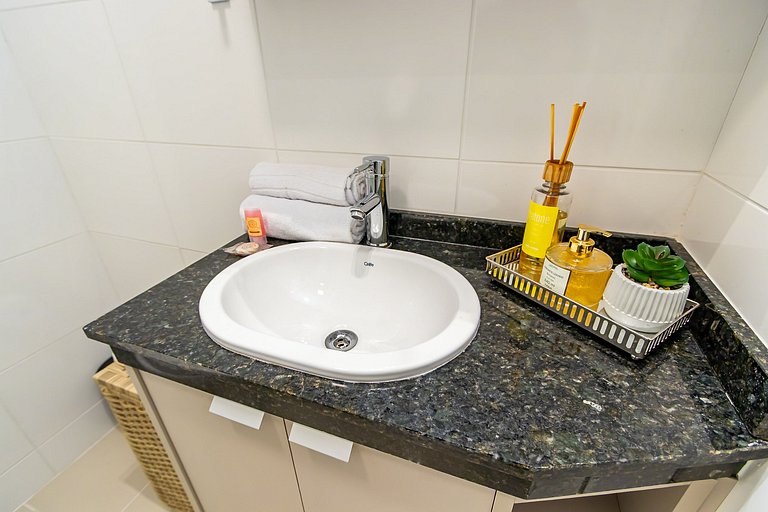 Studio Aconchegante com A/c em Ótima Região-MUV406