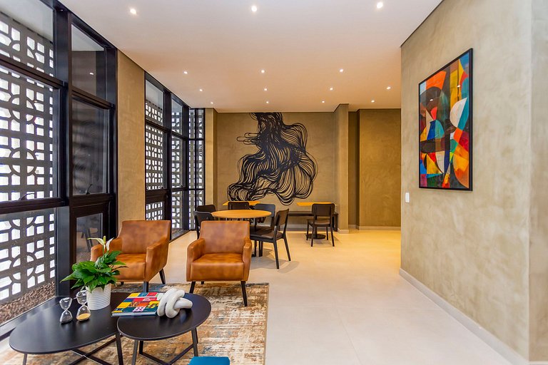 Apartamento de 2q em Prédio com Piscina - IBI0701