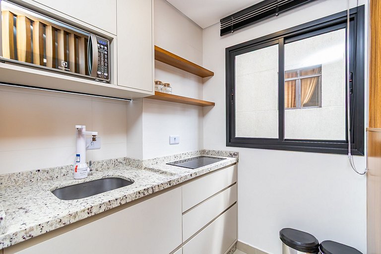 Studio Completo ao Lado da PUC - CAP109