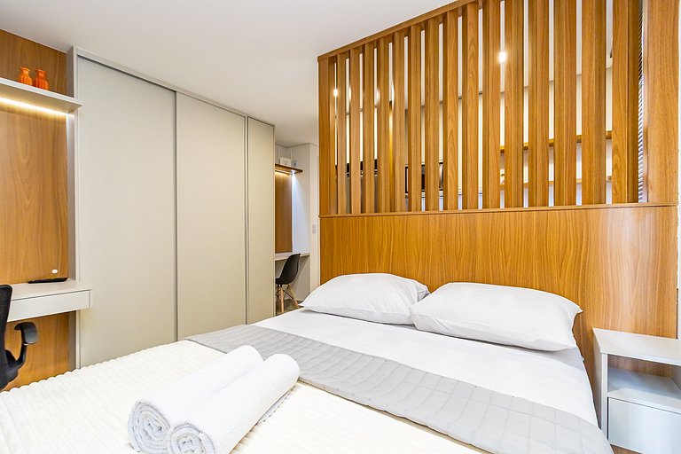 Studio Completo ao Lado da PUC - CAP109