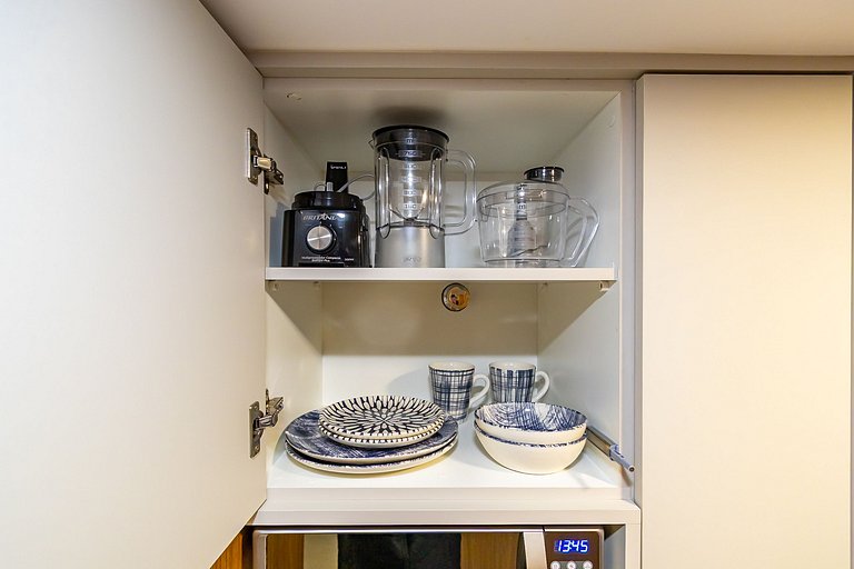 Studio Completo ao Lado da PUC - CAP109