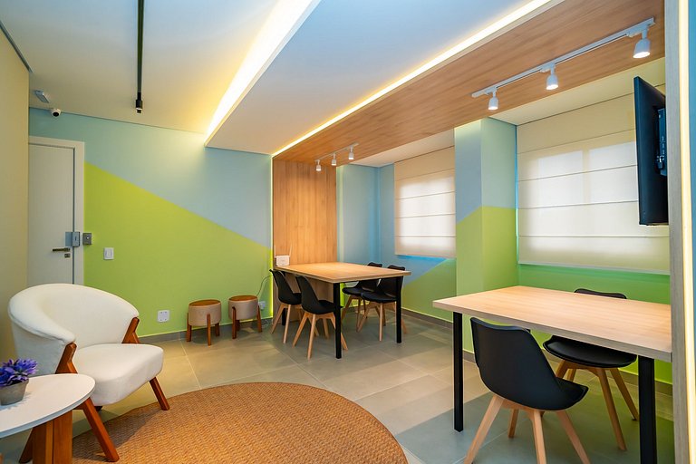 Studio Completo ao Lado da PUC - CAP109