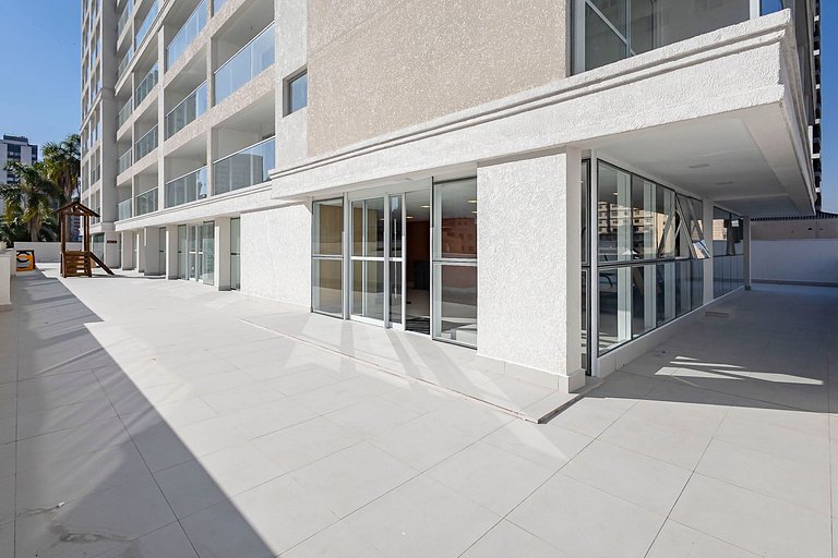 Studio Super Completo Com Sacada no Centro-MAN0410