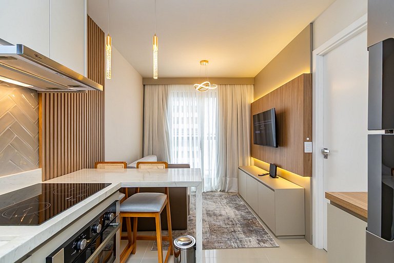 Apartamento Refinado c/ Vaga de Garagem - MUV1313