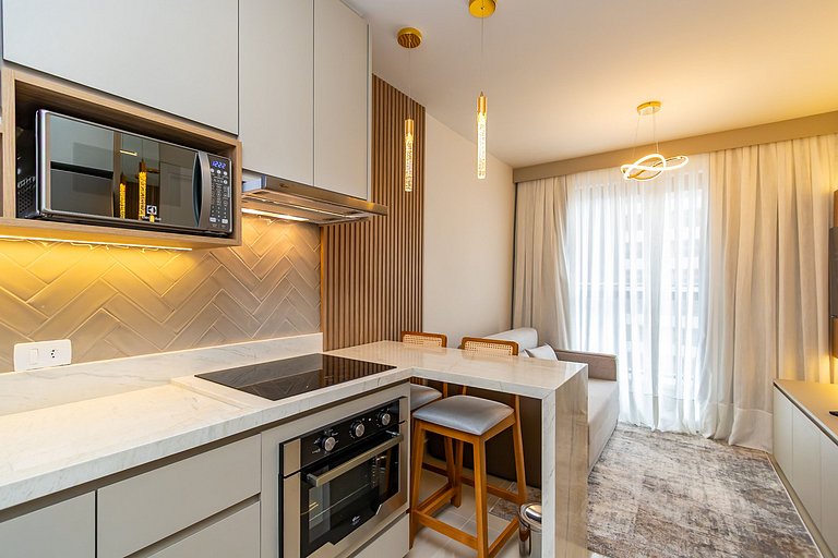 Apartamento Refinado c/ Vaga de Garagem - MUV1313