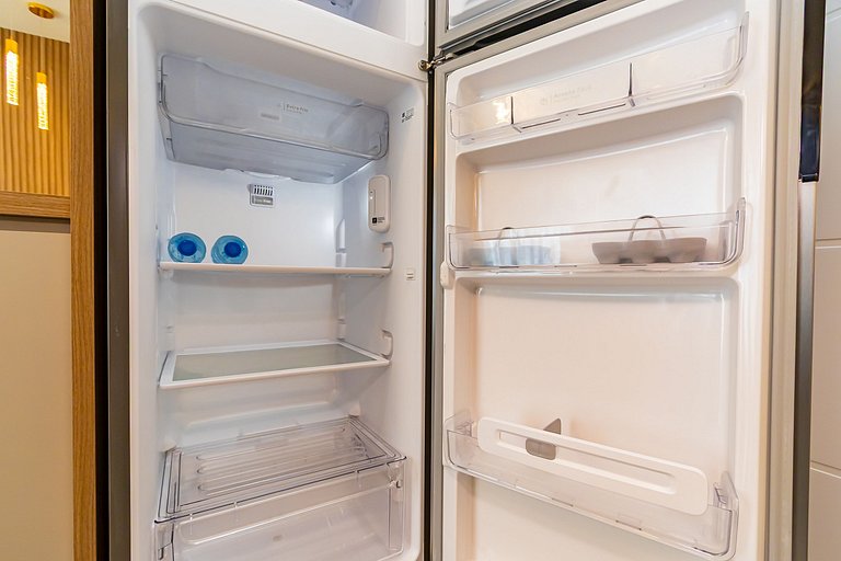 Apartamento Refinado c/ Vaga de Garagem - MUV1313