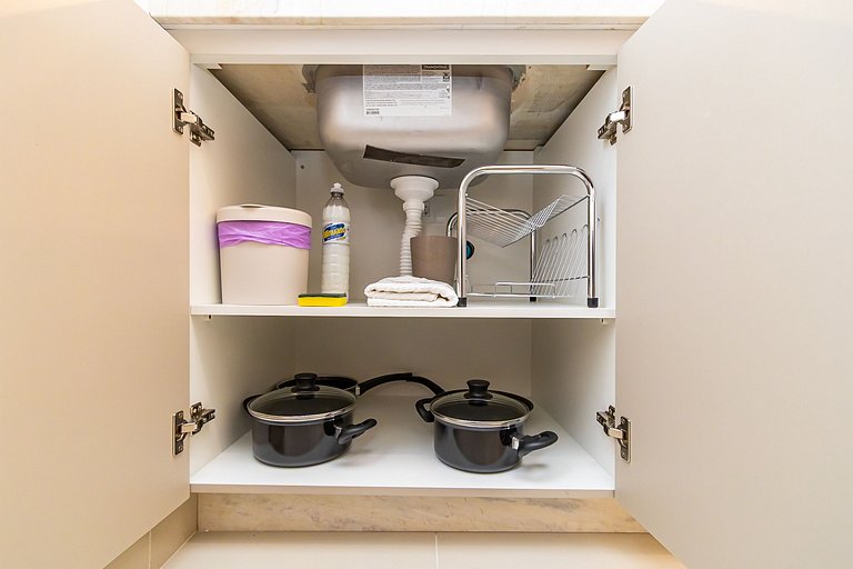 Apartamento Refinado c/ Vaga de Garagem - MUV1313