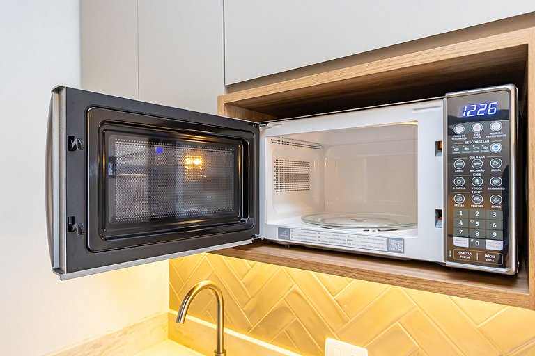 Apartamento Refinado c/ Vaga de Garagem - MUV1313