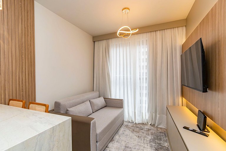 Apartamento Refinado c/ Vaga de Garagem - MUV1313