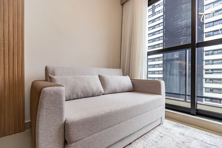 Apartamento Refinado c/ Vaga de Garagem - MUV1313